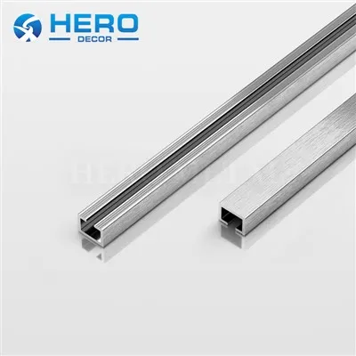 Aliminyòm u fòm taye